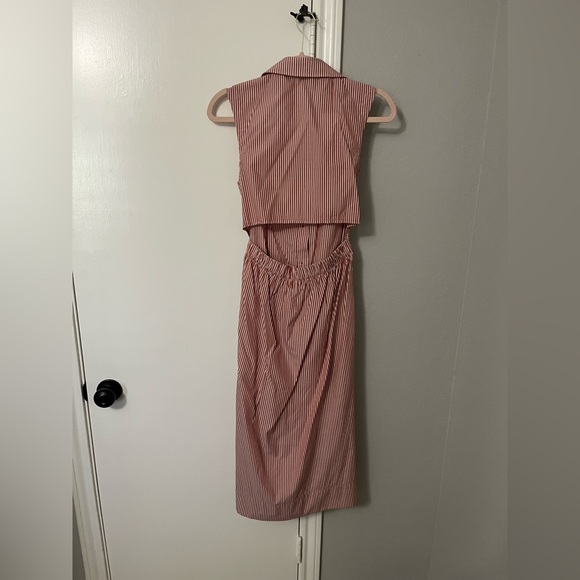 Button down striped midi dress with cutout in the back - Picture 11 of 11